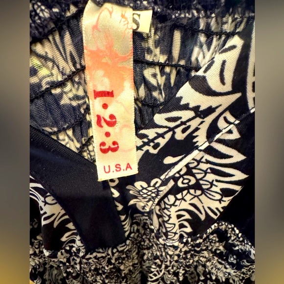 Elegant Navy and White Spaghetti Strap Dress - Picture 6 of 13